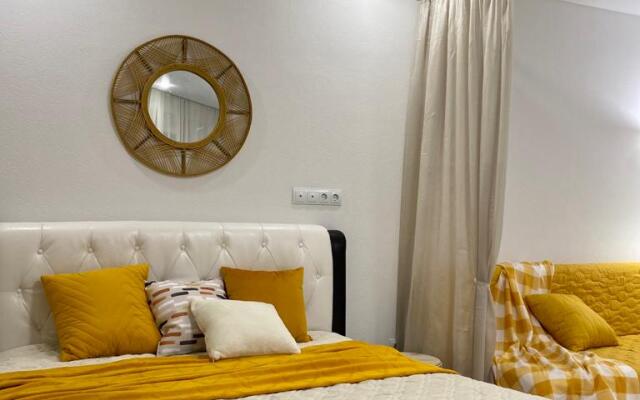 Lyuks Nartsiss v Novom ZHK Ariya, Ryadom s Akvaparkom Apartments