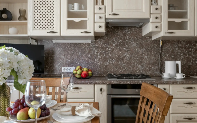 Квартира У живописных Чистых прудов