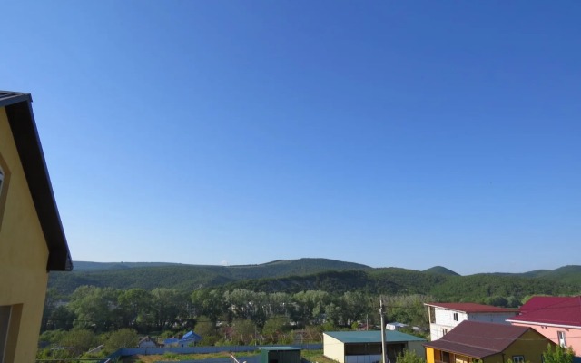 Zapovedny Guest House