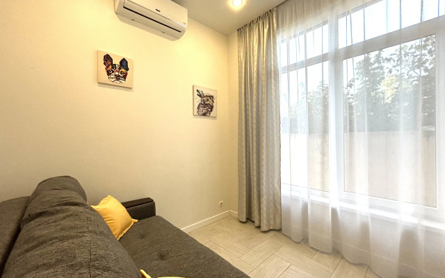 C Dvumya Spalnyami 8 Apartments