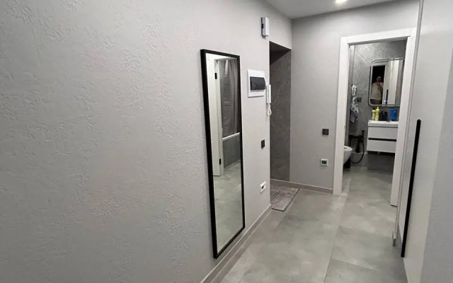 Ryadom S Metro Apartments