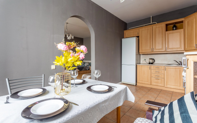 Uluchshenny Apart na Krasnoy Zvezdy Flat