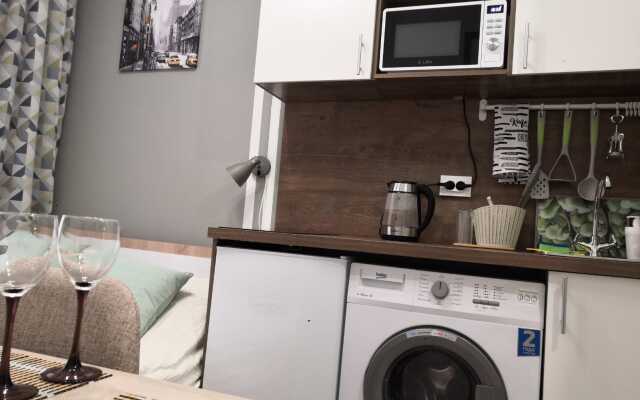 Apartment Studio 2 near Vosstaniya Square