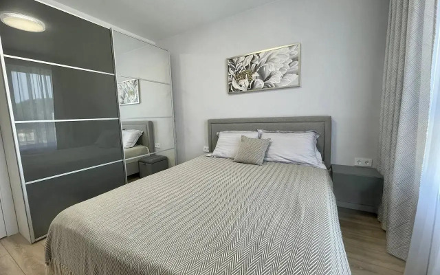 S Vidom Na More Flat