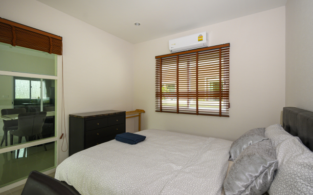 4 BR Saransiri Villa 2#l Pool Gym Garage Netflix	