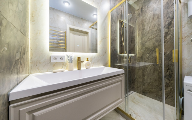 Oazis Stilya V Marine Garden Zhdet Svoyego Tsenitelya Flat