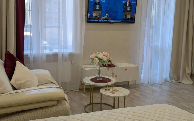 Helenrooms - Uyutnaya Kvartira Na Naberezhnoy Flat