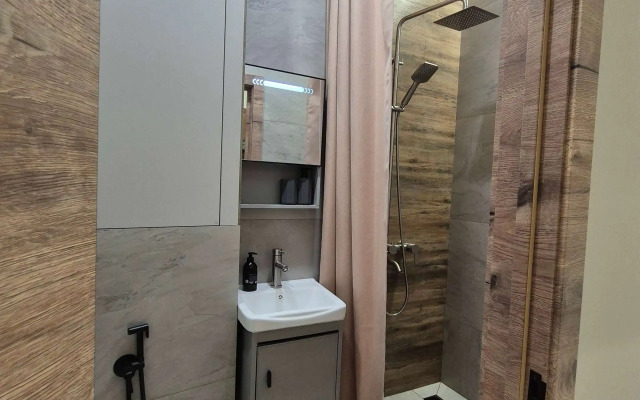 Na ulitse Praporschika Komarova 34-97A Apartment