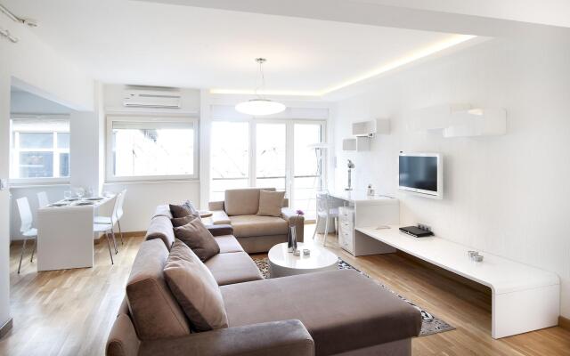 Nuru Ziya Residence