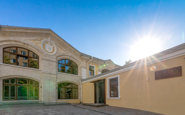 Gregori Hotel
