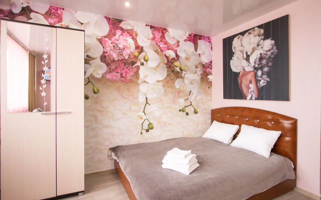 Апартаменты в ЖК Театральный на Фастовская 29