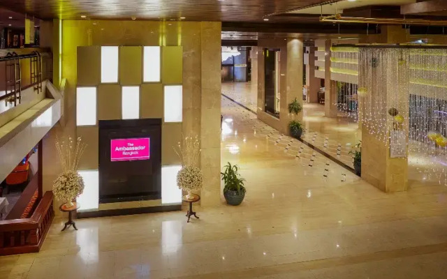 Отель Ambassador Bangkok Hotel
