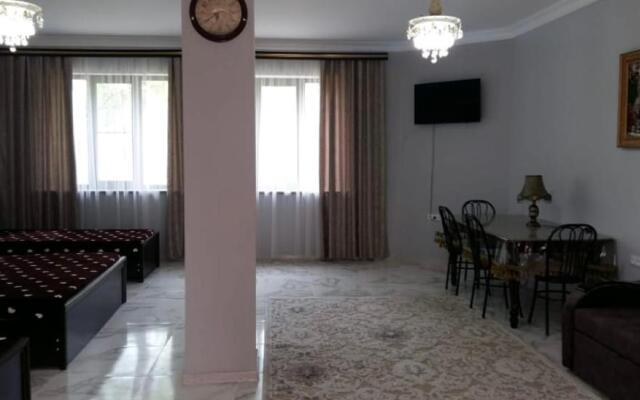 Частный Дом На 12 Человек