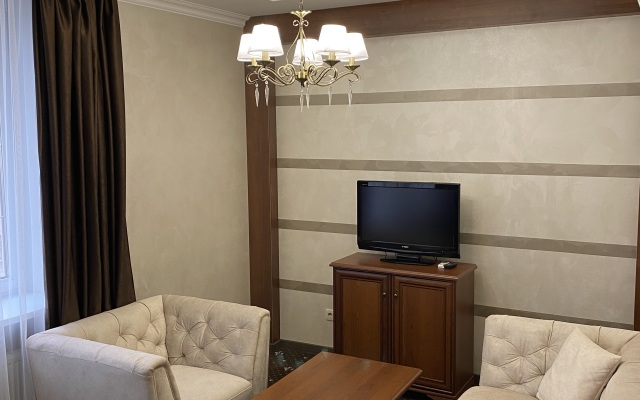 Korona Hotel