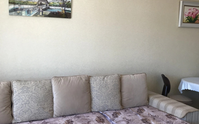 Квартира на Кленовой 2А