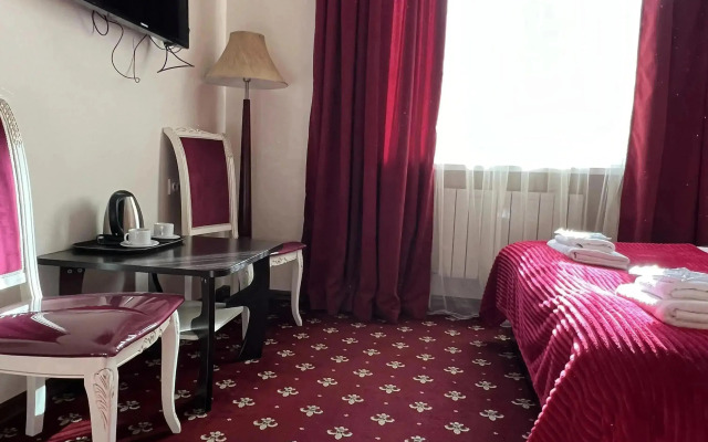 Belye Nochi Hotel