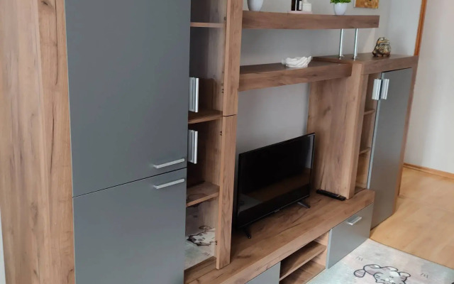 Na Atamanskaya 60A Flat