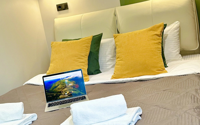 I9.9 Apartments