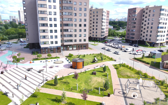 Panda Home s vidom na most vlyublennykh Apartments
