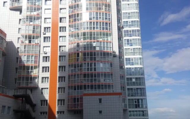 S Vidom na Yenisey i Stolby Apartments