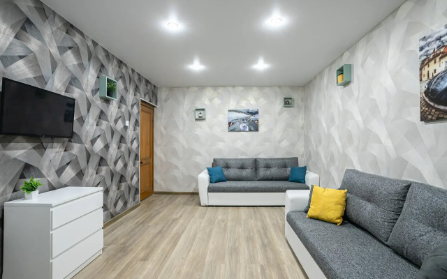 Квартира Трёхкомнатная на Беринговом