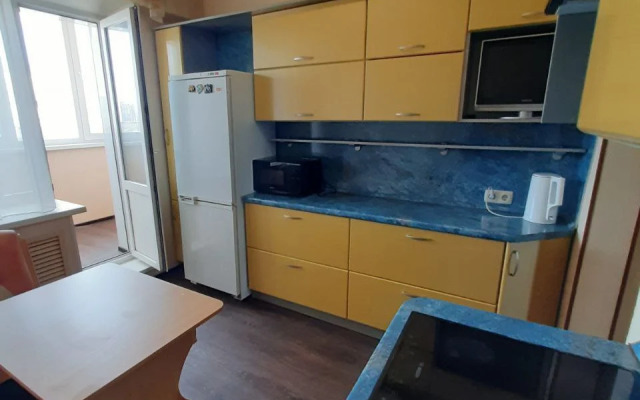 Odnokomnatnaya V Tsentre Surguta Flat