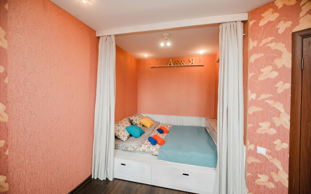 Апартаменты рядом с 11 больницей и глобусом