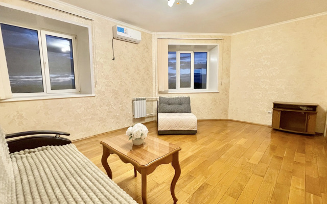 Квартира Двухкомнатная в центре с красивым видом на город