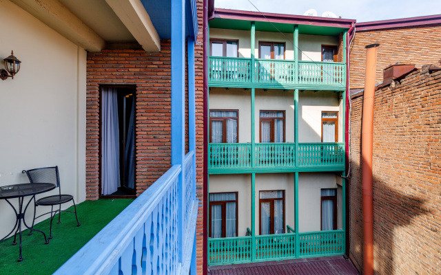 Merlin Hotel