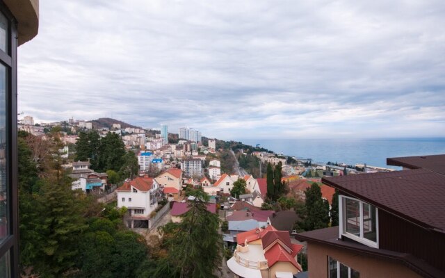 S Panoramnym Vidom Na More Apartments