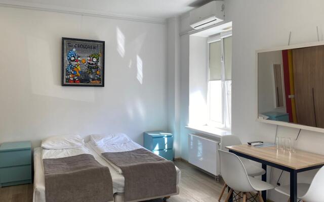 Artbox Hotel