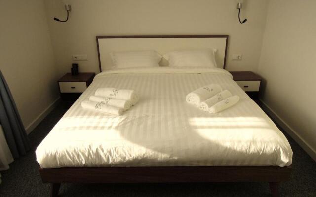 78 Kafe Hotel