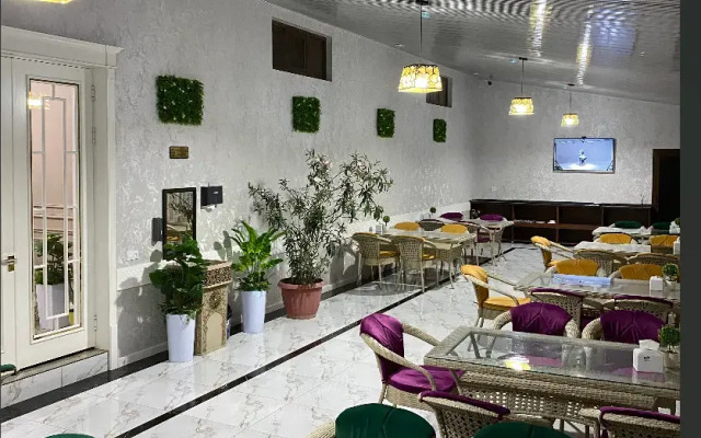 Afruza Guest House