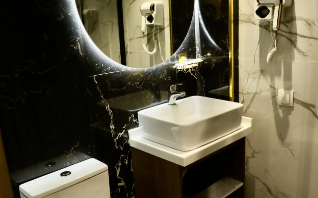 Отель Lakeside Tashkent