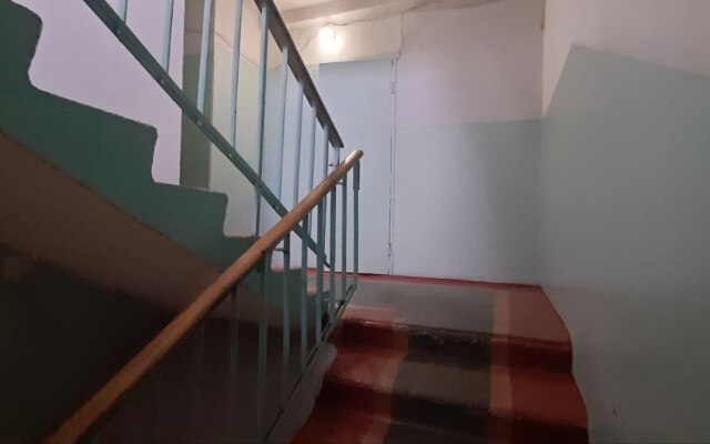 Uyutnaya Kvartira V Rayone Avtovokzala Lodging House