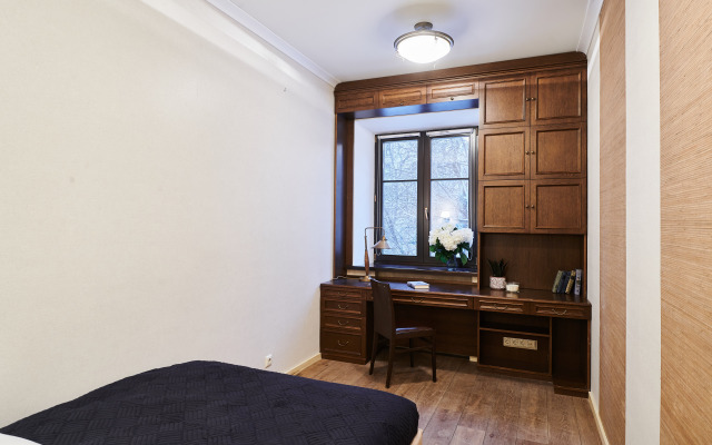 Квартира GM Apartments Тихая гавань на Патриарших Прудах