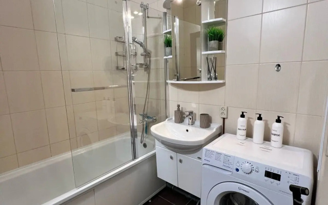 Uyutnaya Yevrodvushka Na Petrogradskoy V Novom Zhk Flat