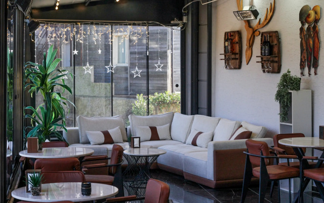 Bohem Hotel