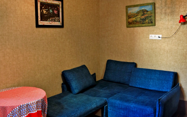 Domik Bibliotekarya Flat