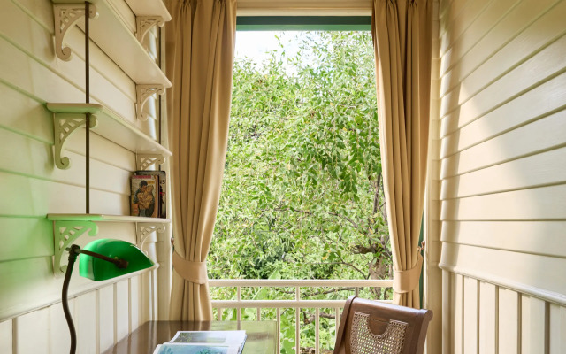 Kalanan Riverside Resort