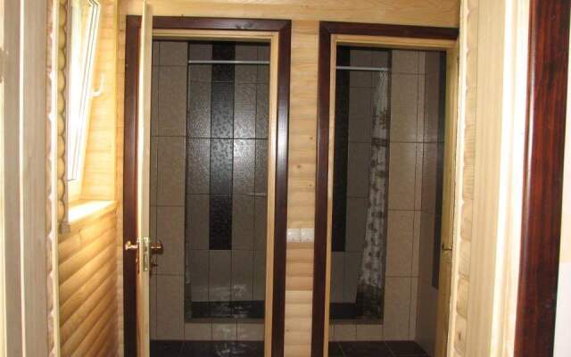 House With Mountain Views