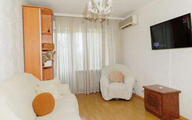 Квартира на Просп Победа Революции Д. 130а