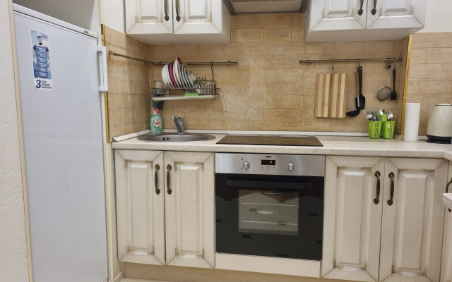 Апартаменты у моста на набережной Москвы реки