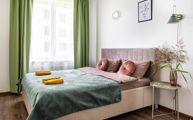 Prostornaya Kvartira U Parka Pobedy Apartments