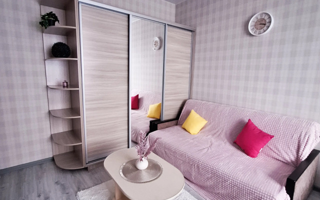 Aviagorodok Stakhanovskaya Flat