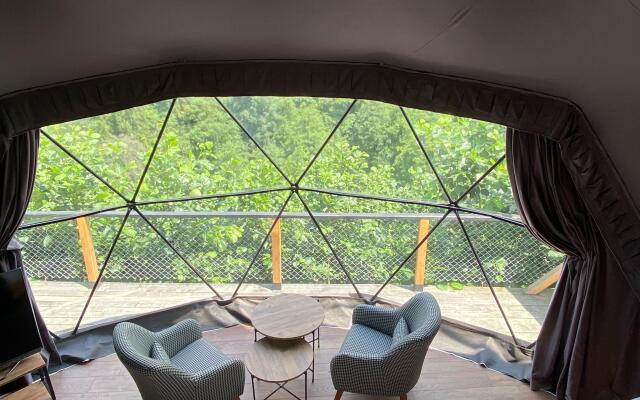 Kaledome orman evleri Glamping
