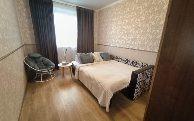 Квартира Просторная и уютная двухкомнатная вблизи аквапарка Лето-Лето! Arendatmn24