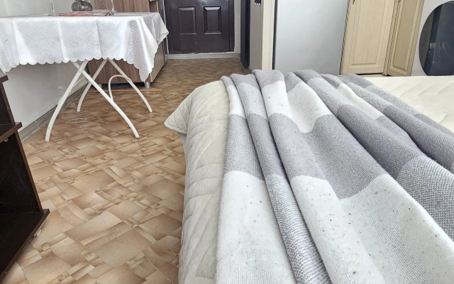 Uyutnaya Studiya Dlya Dvoikh Flat