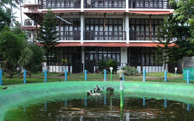 True Blue Beach Resort Hotel