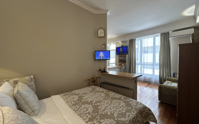 Na 1 Linii Ot Morya Na Mamayke Flat